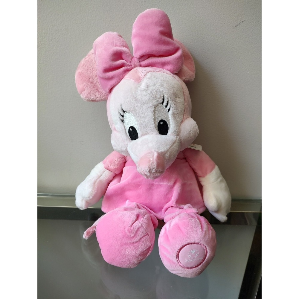 Disney Store Minnie Mouse plush all pinkโ w/ tag 16"